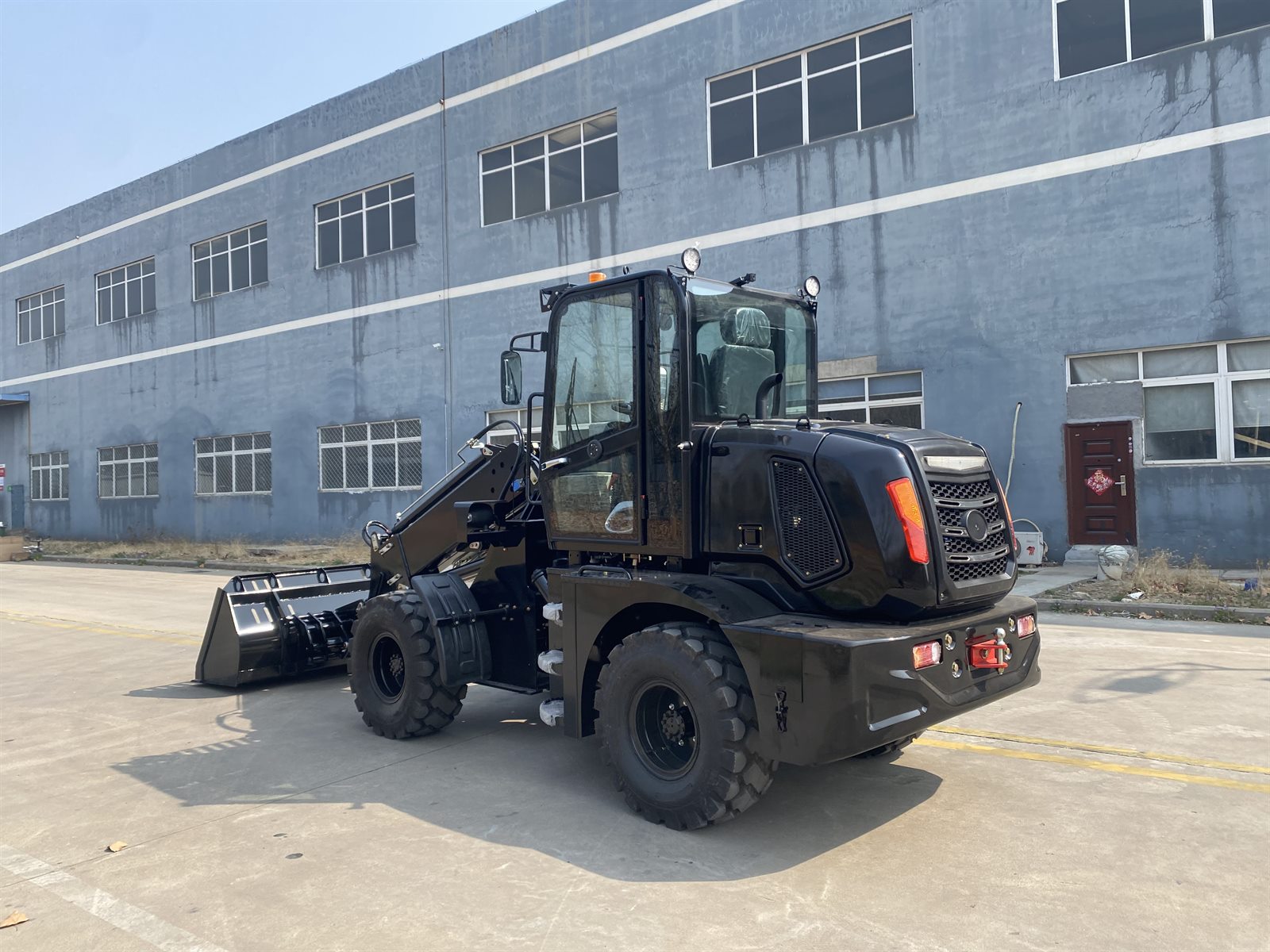 TL1500 Telescopic Wheel Loader real machine view 4