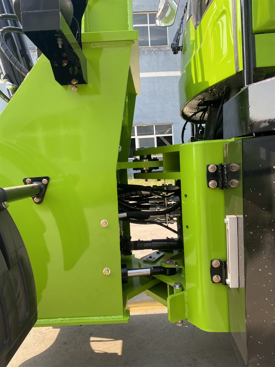 TL3000 Telescopic Wheel Loader real machine view 3